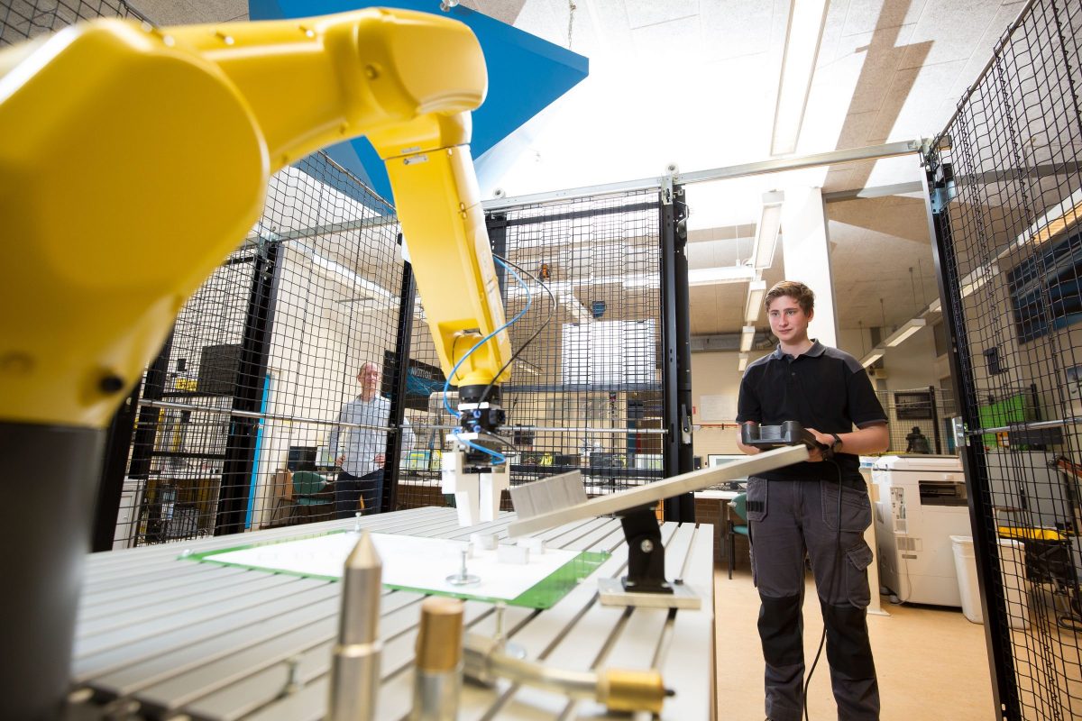 Robot, student en docent.